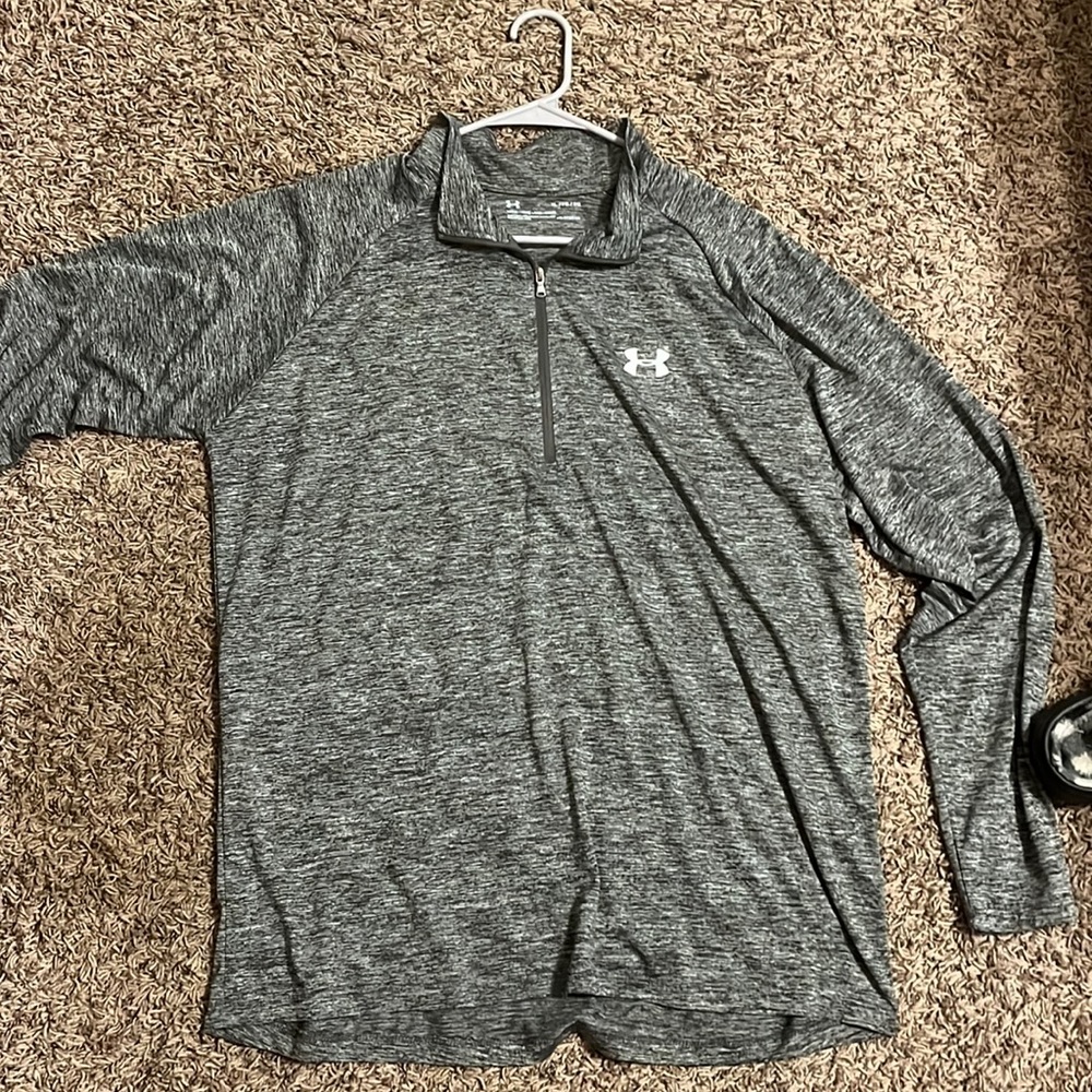 Long sleeve under armour shirt. X-large